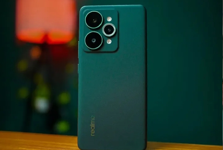 Realme 15 Pro Edisi Game of Thrones Meluncur 8 Oktober