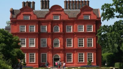 Diserang Siber, Sejumlah Rumah Sakit di London Batalkan Operasi Kanker