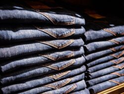 Mau Merawat Celana Jeans agar Awet dan Nyaman Dipakai, Ikuti Tips Ini