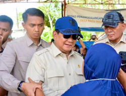 Presiden Prabowo Kunjungi Posko Kesehatan Tapanuli Selatan, Pastikan Layanan Warga Optimal